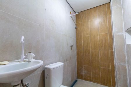 Apartamento para alugar com 60m², 2 quartos e sem vagaBanheiro