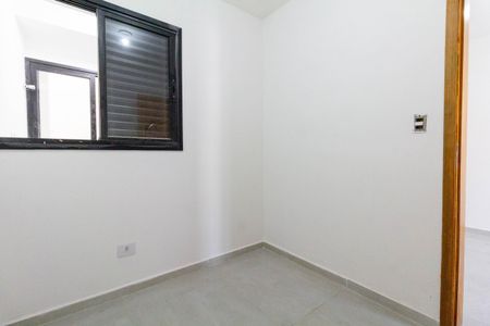 Quarto 1 de apartamento para alugar com 2 quartos, 60m² em Vila Sao Francisco, São Paulo