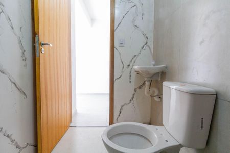 Apartamento para alugar com 60m², 2 quartos e sem vagaBanheiro