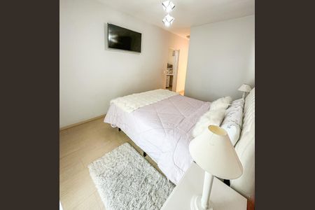 Casa à venda com 3 quartos, 350m² em Santa Maria, São Caetano do Sul