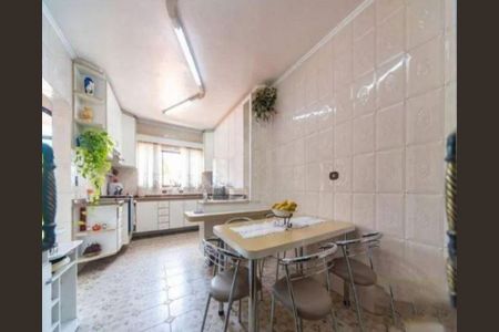 Casa à venda com 3 quartos, 316m² em Parque das Nações, Santo André