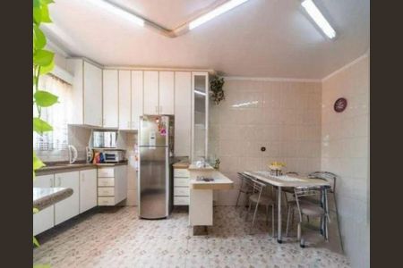 Casa à venda com 3 quartos, 316m² em Parque das Nações, Santo André