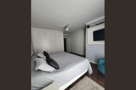 Casa à venda com 3 quartos, 187m² em Vila Alpina, Santo André