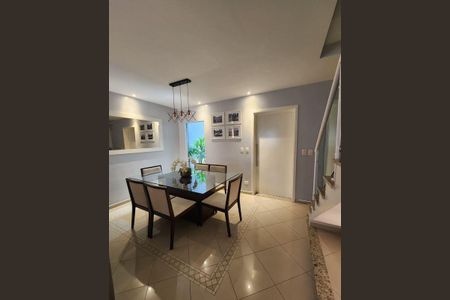 Casa à venda com 3 quartos, 187m² em Vila Alpina, Santo André