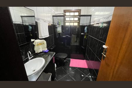 Casa à venda com 3 quartos, 140m² em Vila Humaita, Santo André