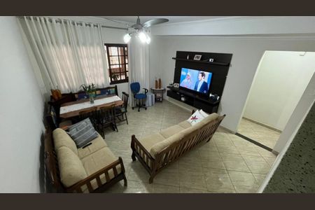 Casa à venda com 3 quartos, 140m² em Vila Humaita, Santo André