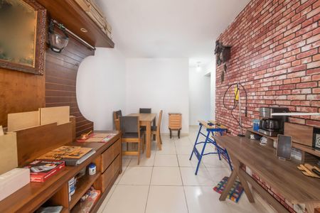 Sala de apartamento à venda com 2 quartos, 46m² em Vila Mira, São Paulo