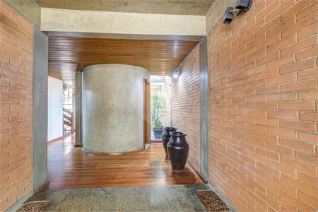 Casa à venda com 5 quartos, 595m² em Santo Amaro, São Paulo