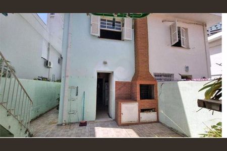 Casa à venda com 177m², 3 quartos e 2 vagas