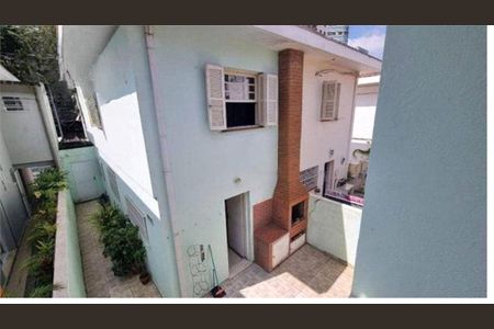 Casa à venda com 177m², 3 quartos e 2 vagas