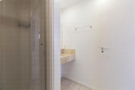 Apartamento à venda com 74m², 1 quarto e 2 vagas