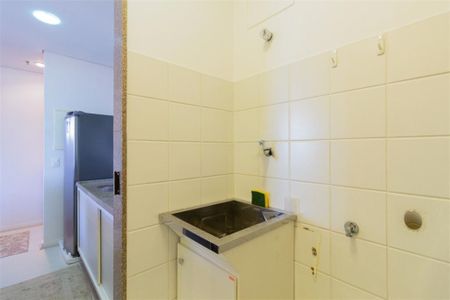 Apartamento à venda com 74m², 1 quarto e 2 vagas
