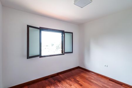 Casa de condomínio à venda com 113m², 2 quartos e 2 vagas Casa de condomínio à venda com 113m², 2 quartos e 2 vagasQuarto 02