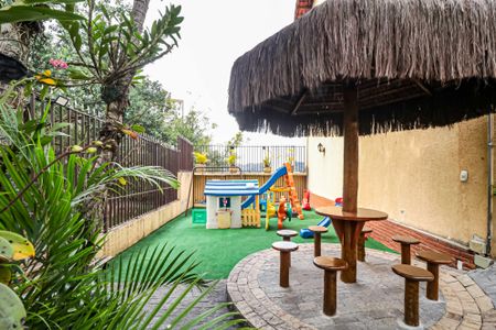 Casa de condomínio à venda com 113m², 2 quartos e 2 vagas Casa de condomínio à venda com 113m², 2 quartos e 2 vagasÁrea comum - Playground