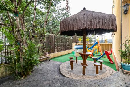 Casa de condomínio à venda com 113m², 2 quartos e 2 vagas Casa de condomínio à venda com 113m², 2 quartos e 2 vagasÁrea comum - Playground