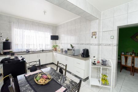 Casa à venda com 394m², 4 quartos e 3 vagasCozinha