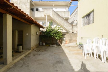 Casa à venda com 394m², 4 quartos e 3 vagasQuintal
