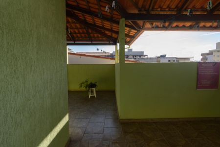 Casa à venda com 394m², 4 quartos e 3 vagasTerraço