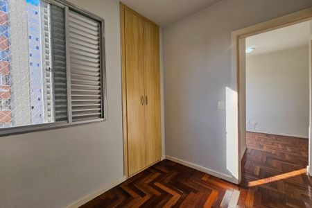Quarto 2 de apartamento à venda com 2 quartos, 50m² em Serra, Belo Horizonte