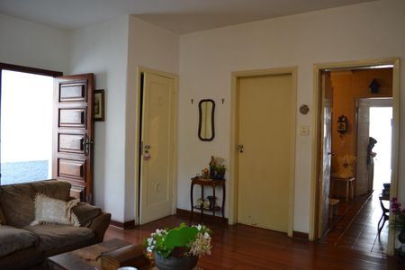 Sala de casa à venda com 3 quartos, 140m² em Vila Cordeiro, São Paulo