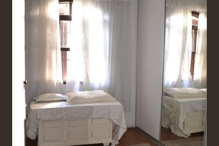 Suíte de casa à venda com 3 quartos, 140m² em Vila Cordeiro, São Paulo