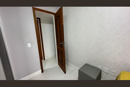 Apartamento para alugar com 300m², 4 quartos e 2 vagas Apartamento para alugar com 300m², 4 quartos e 2 vagasQuarto 2