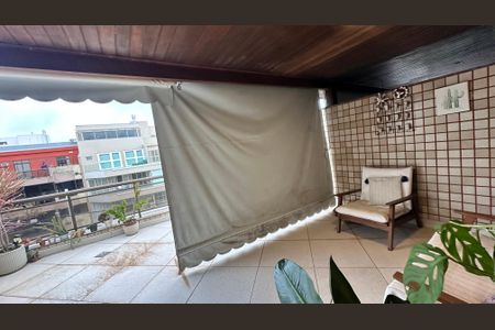 Apartamento para alugar com 300m², 4 quartos e 2 vagas Apartamento para alugar com 300m², 4 quartos e 2 vagasVaranda da Sala