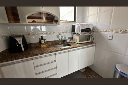 Apartamento para alugar com 300m², 4 quartos e 2 vagas Apartamento para alugar com 300m², 4 quartos e 2 vagasCobertura