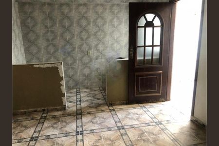 Casa à venda com 120m², 2 quartos e 2 vagas