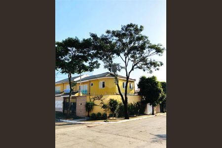 Casa à venda com 3 quartos, 140m² em Jardim Santa Cruz (Campo Grande), São Paulo