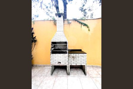 Casa à venda com 3 quartos, 140m² em Jardim Santa Cruz (Campo Grande), São Paulo