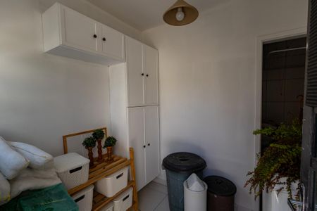 Casa à venda com 179m², 3 quartos e 3 vagasÁrea de Serviço