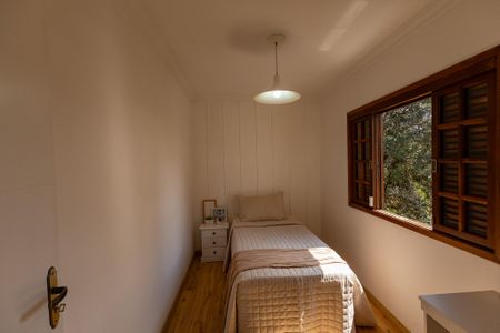 Casa à venda com 179m², 3 quartos e 3 vagasQuarto 2