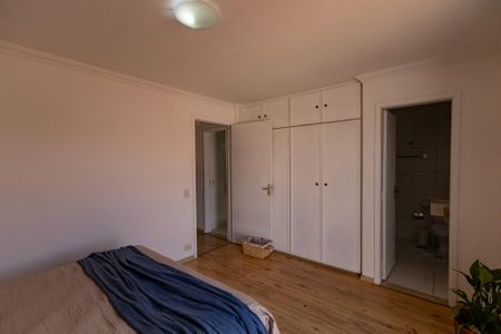 Casa à venda com 179m², 3 quartos e 3 vagasSuíte 