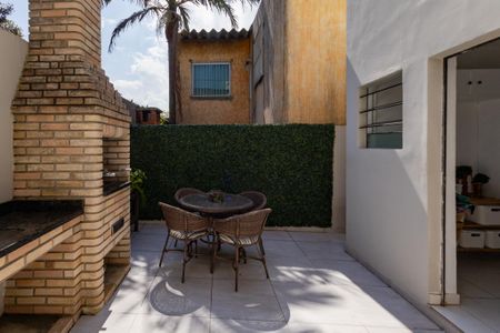 Casa à venda com 179m², 3 quartos e 3 vagasQuintal 