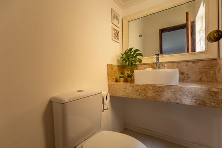 Casa à venda com 179m², 3 quartos e 3 vagasLavabo