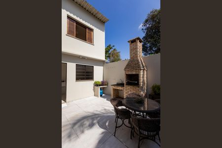 Casa à venda com 179m², 3 quartos e 3 vagasQuintal 