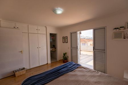 Casa à venda com 179m², 3 quartos e 3 vagasSuíte 