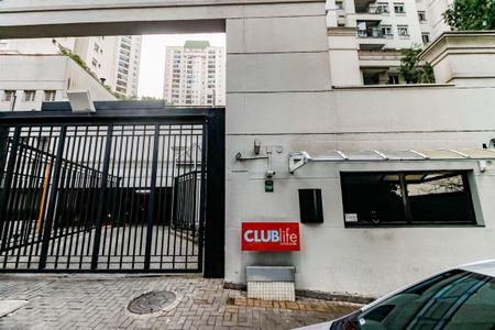 Apartamento para alugar com 80m², 2 quartos e 1 vagaFachada e portaria