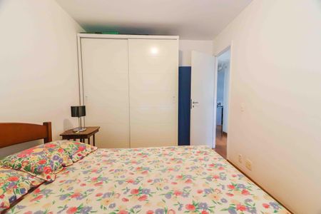 Apartamento à venda com 194m², 4 quartos e 2 vagasQuarto 2