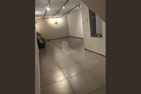 Casa à venda com 3 quartos, 180m² em Vila São José, São Paulo