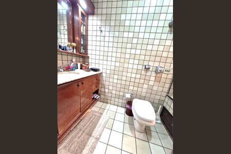 Casa à venda com 3 quartos, 189m² em Santo Amaro, São Paulo