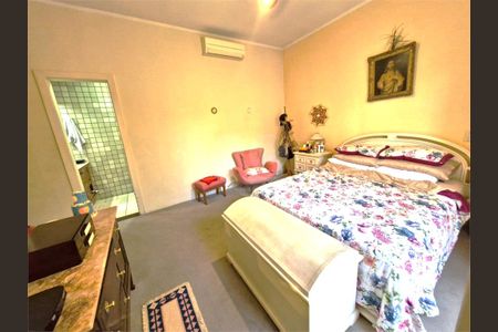 Casa à venda com 3 quartos, 189m² em Santo Amaro, São Paulo