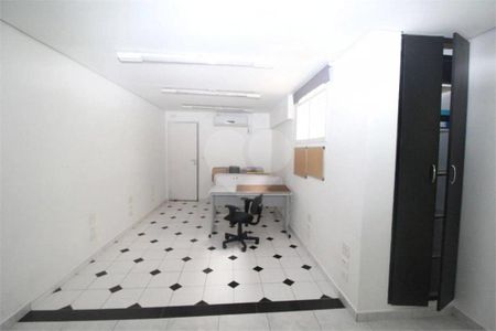 Casa à venda com 105m², 2 quartos e 2 vagas