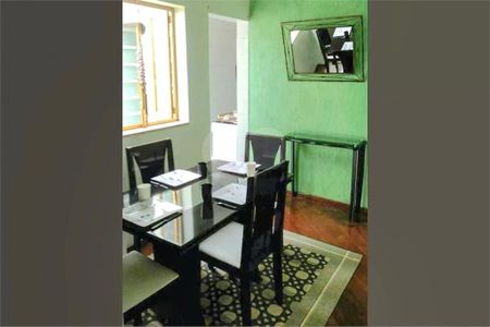 Casa à venda com 6 quartos, 166m² em Bela Vista, São Paulo