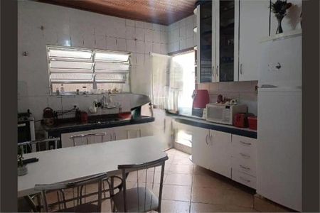 Casa à venda com 130m², 3 quartos e 2 vagas