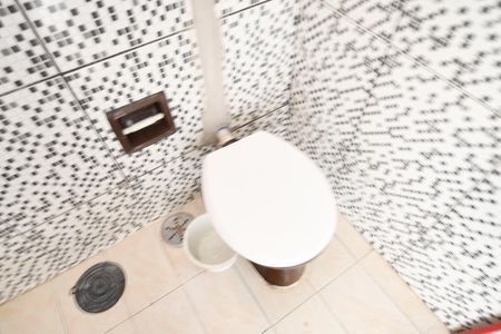 Banheiro de kitnet/studio para alugar com 1 quarto, 39m² em Centro, Campinas