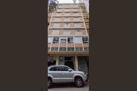 Studio para alugar com 20m², 1 quarto e sem vaga Studio para alugar com 20m², 1 quarto e sem vagaFachada