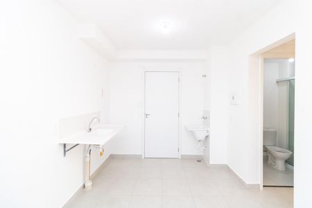 Apartamento à venda com 32m², 2 quartos e sem vaga Apartamento à venda com 32m², 2 quartos e sem vagaSala/Cozinha