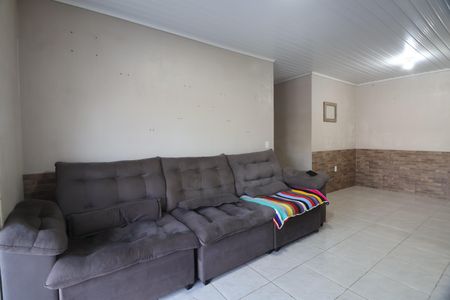 Sala de casa para alugar com 4 quartos, 130m² em Harmonia, Canoas